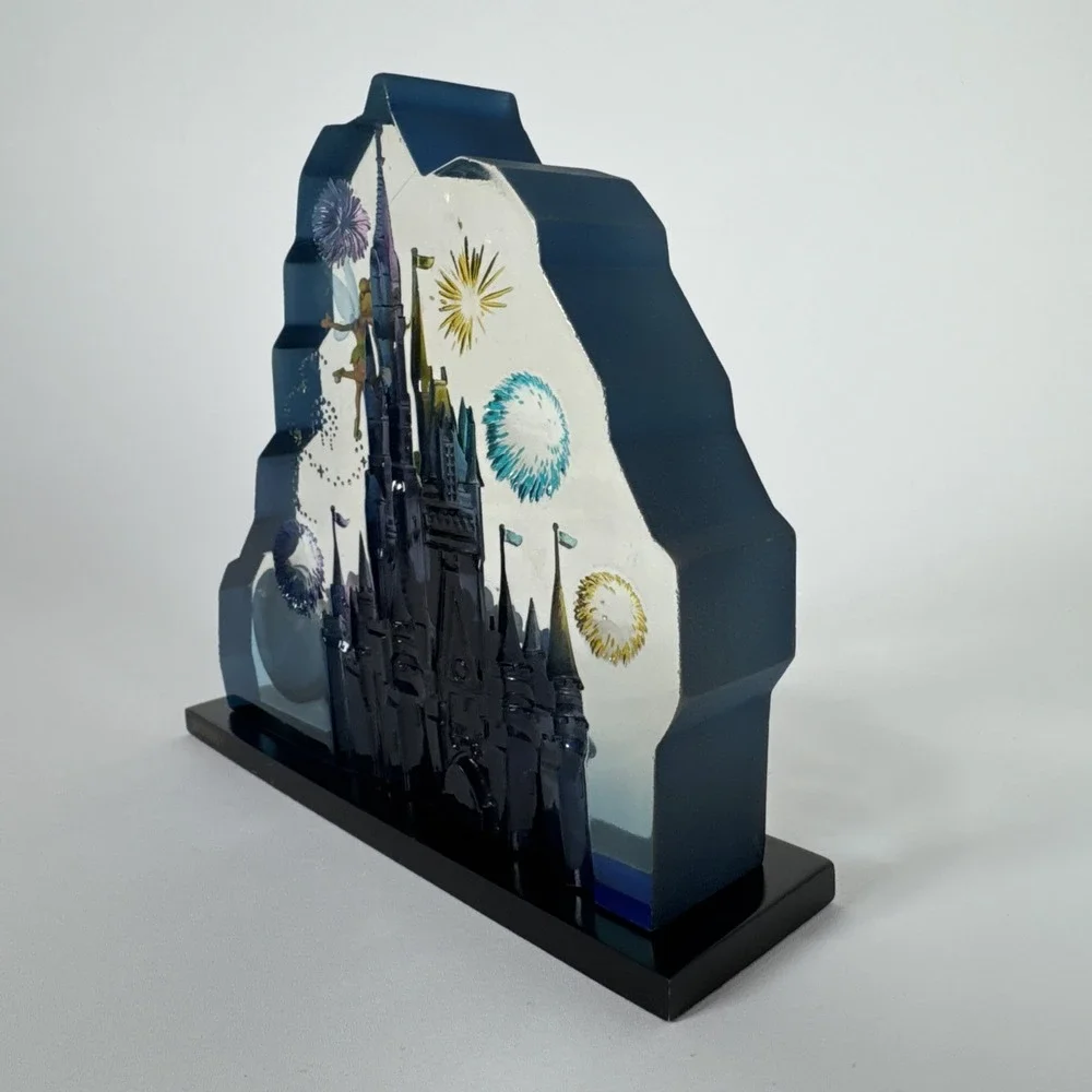 Vintage Walt Disney World Acrylic 3D Shelf‎ Display Disney Characters w/ Clock